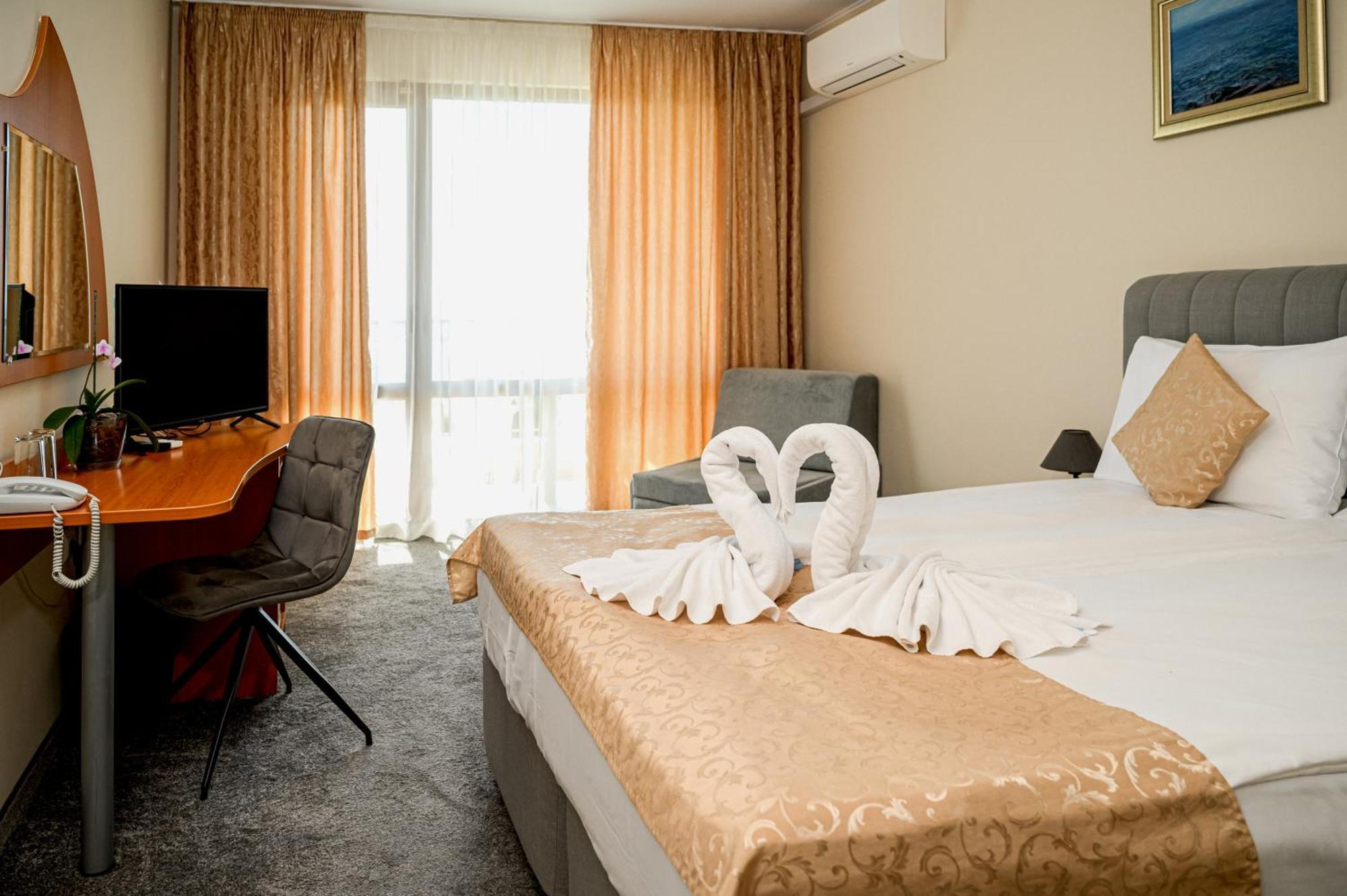 Paradise Hotel & Relax Center Pomorie Luaran gambar