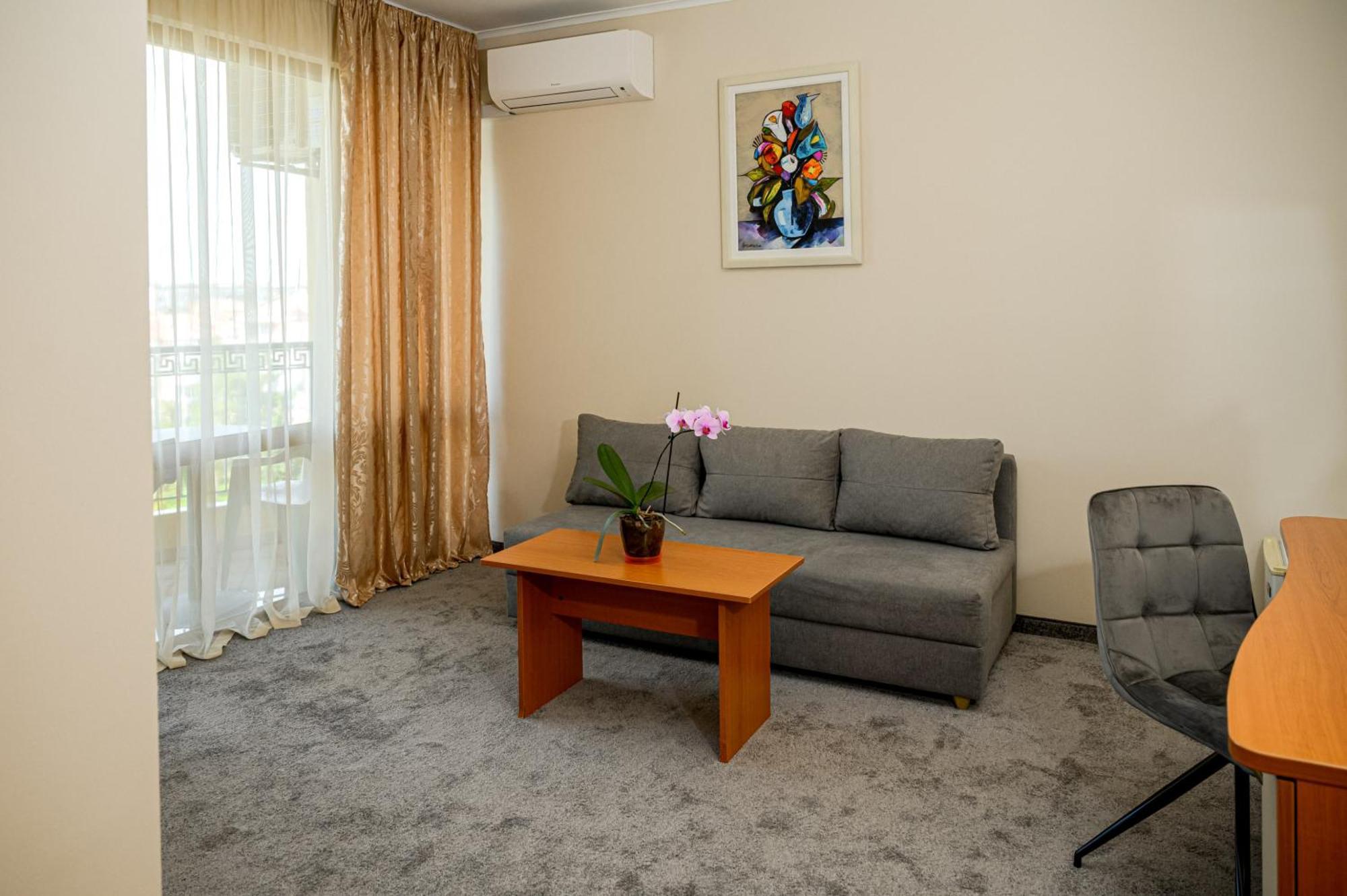 Paradise Hotel & Relax Center Pomorie Luaran gambar