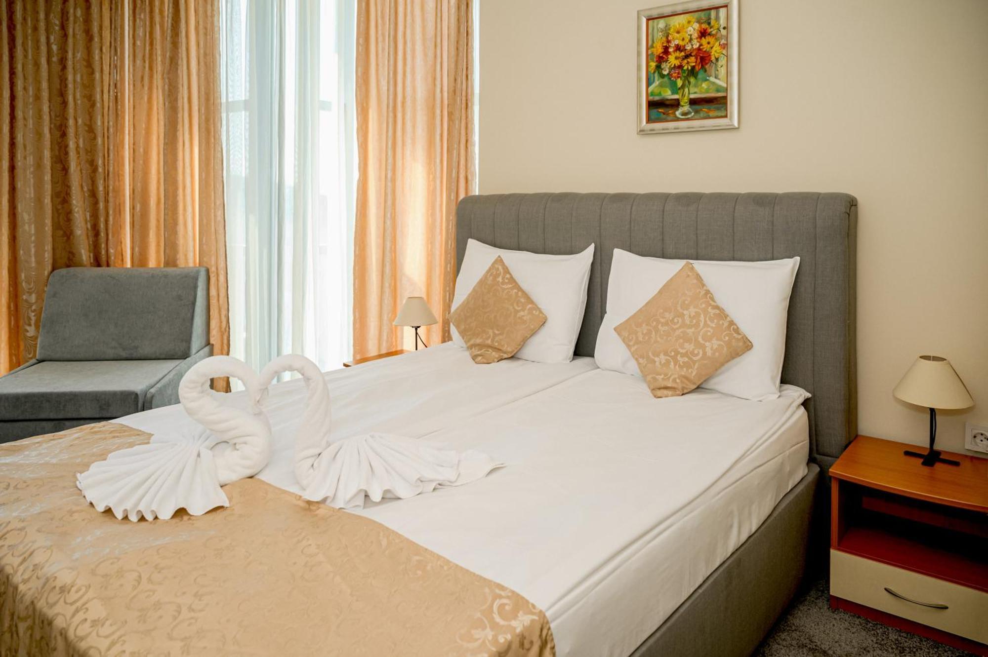 Paradise Hotel & Relax Center Pomorie Luaran gambar